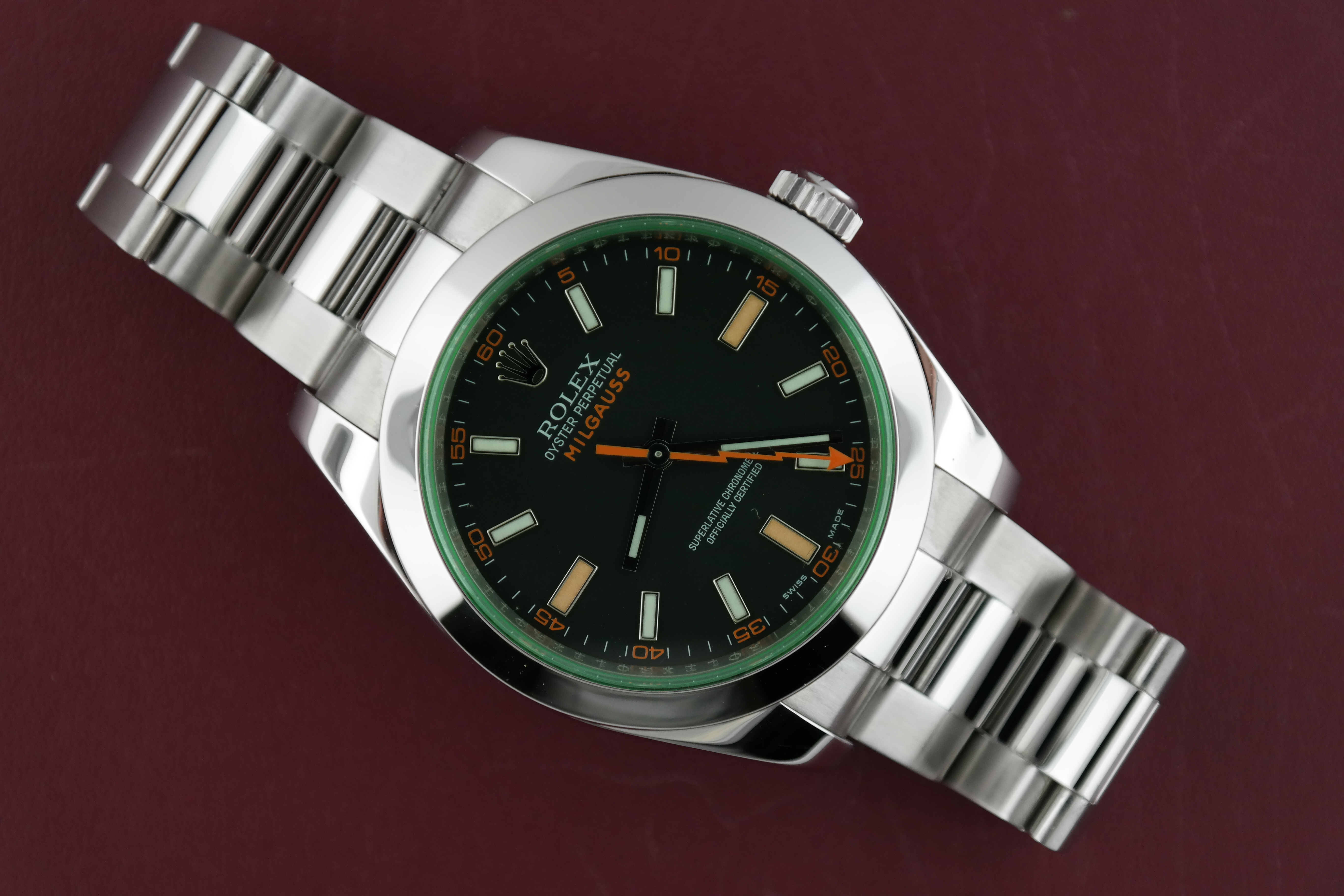 Details about Men\u0027s Rolex Milgauss 116400 Green Crystal Black Dial Stainless Steel Year 2009