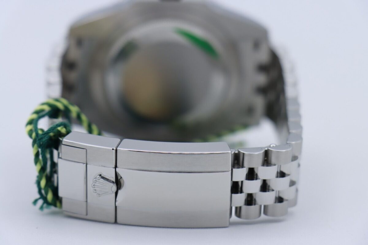 Rolex GMT-Master II 126710GRNR Bruce Wayne Jubilee Band Full Set FRESH CARD 2024 - Image 7