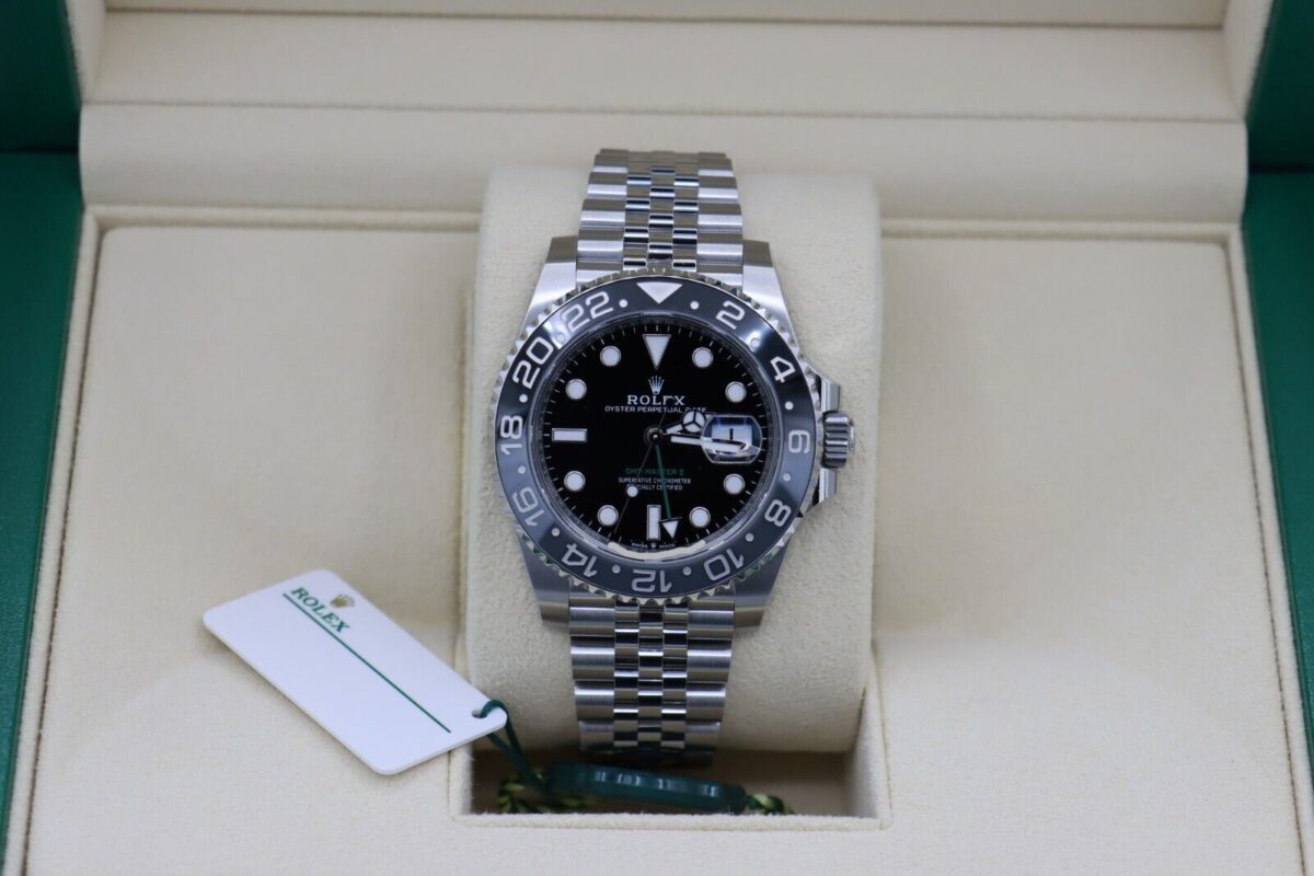 Rolex GMT-Master II 126710GRNR Bruce Wayne Jubilee Band Full Set FRESH CARD 2024 - Image 10