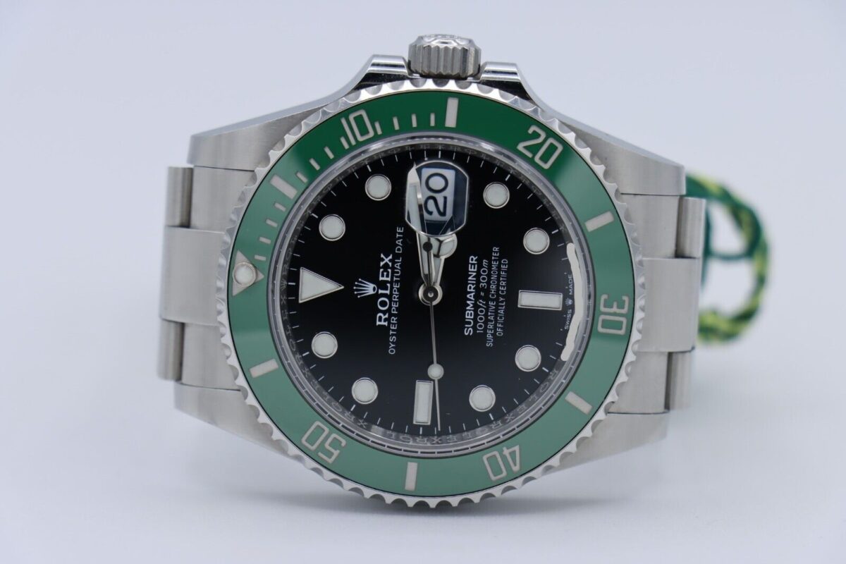 Rolex Submariner 126610LV Starbucks Green Bezel Black Dial Box & Paper Year 2023 - Image 5