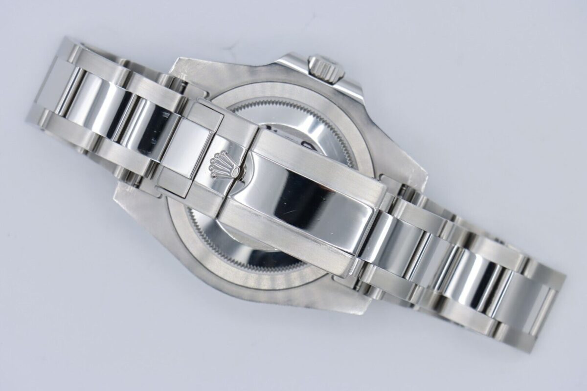 Rolex GMT-Master II 116710BLNR Batman Oyster Band Blue & Black Ceramic Bezel - Image 4