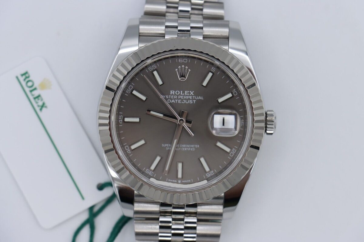 Rolex Datejust 41 126334 Rhodium Index Dial Jubilee Band Box & Papers Year 2019