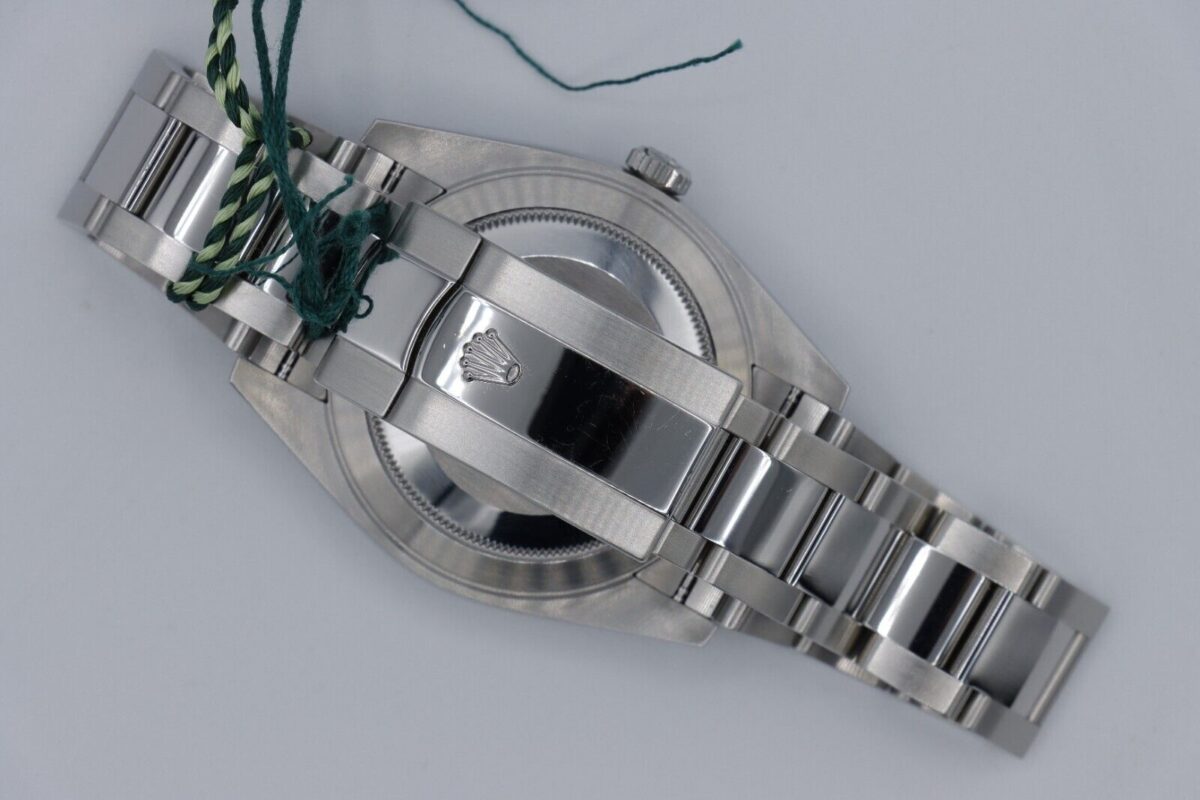 Rolex Datejust 41 126334 Rhodium Index Dial Oyster Band Box & Papers Year 2020 - Image 4