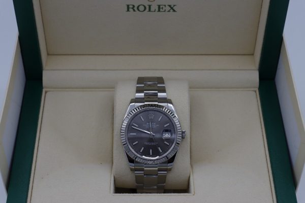Rolex Datejust 41 126334 Rhodium Index Dial Oyster Band Box & Papers Year 2020 - Image 9
