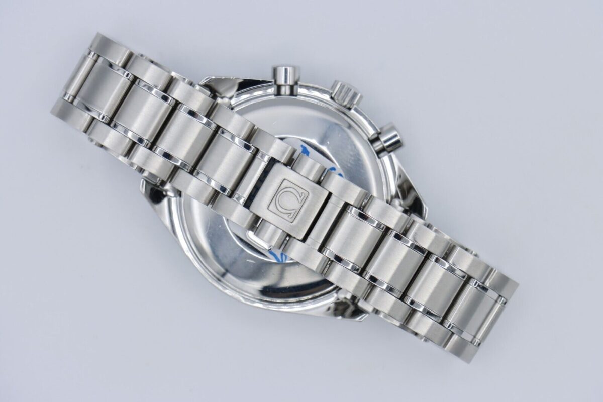 Omega Speedmaster 3513.30 Silver Dial Chronograph 39mm Stainless Steel Bracelet - Image 4