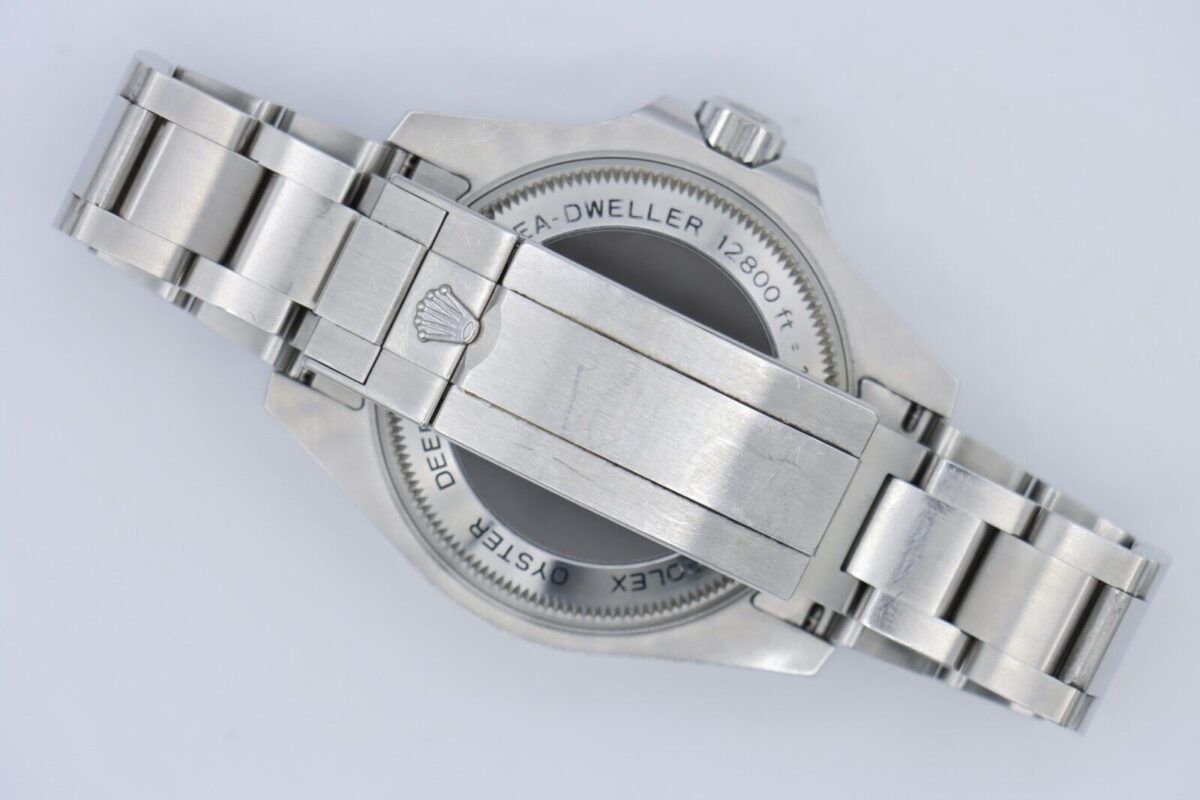 Rolex Sea-Dweller DeepSea 116660 Black Dial & Bezel Oyster Band Box & Papers - Image 4