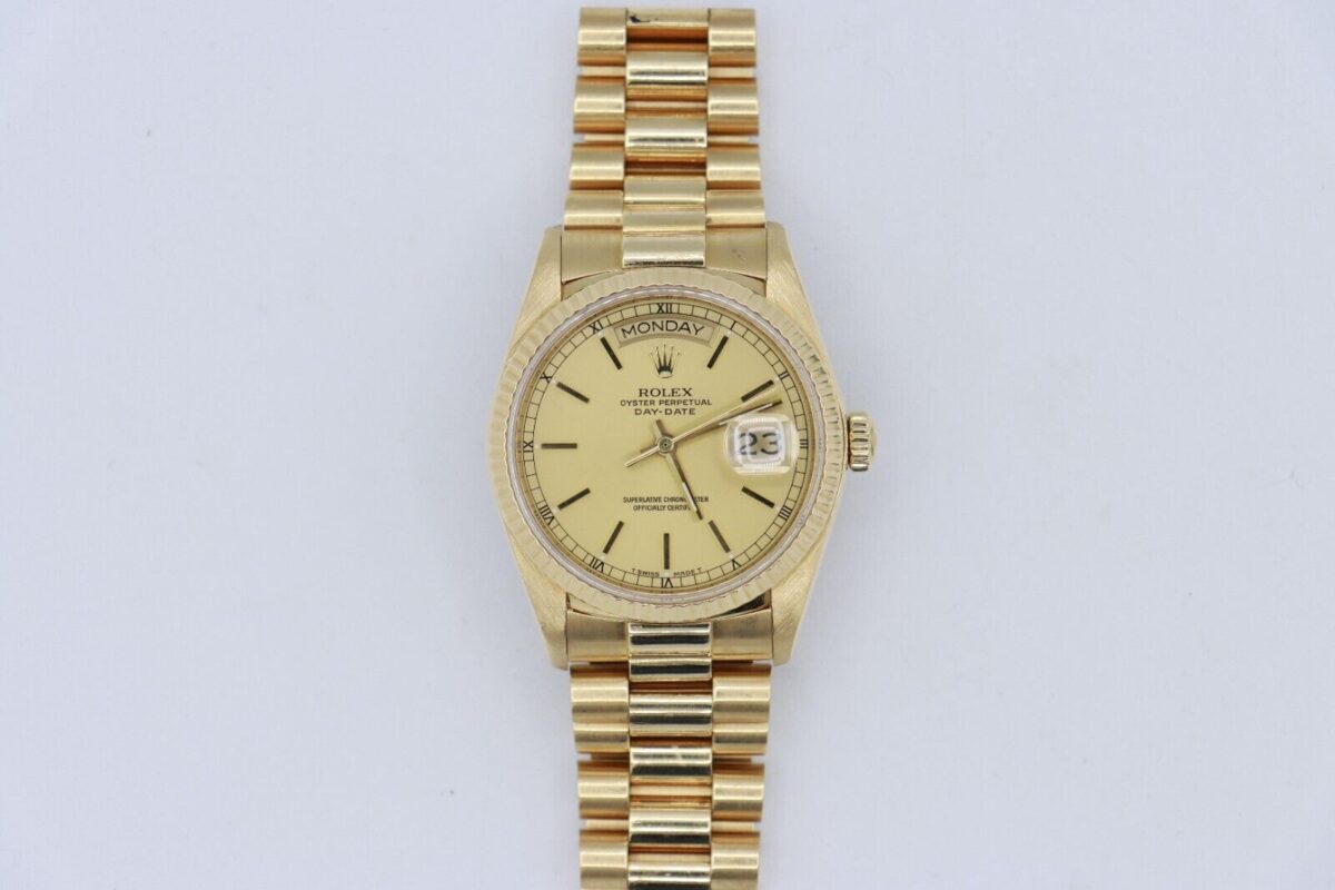 Rolex Day-Date 18038 Champagne Stick Dial 18K President Band 36mm Circa 1988 - Image 2
