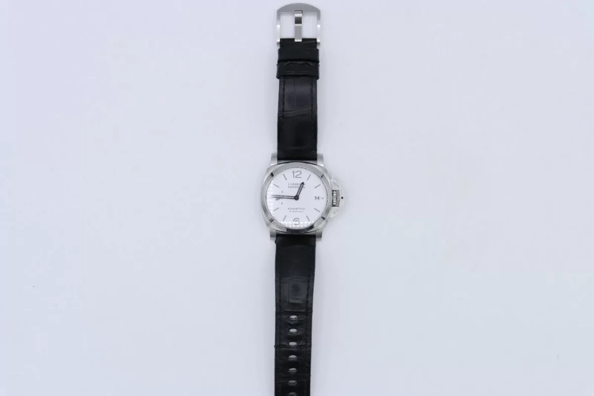 Panerai Luminor Marina Quaranta PAM01271 White Dial 40mm Box & Papers Year 2024 - Image 12