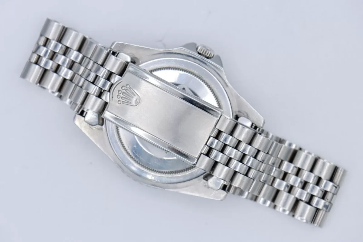 Rolex GMT-Master 1675 Pepsi Matte Black Dial Jubilee Oval Band Circa 1963 - Image 4