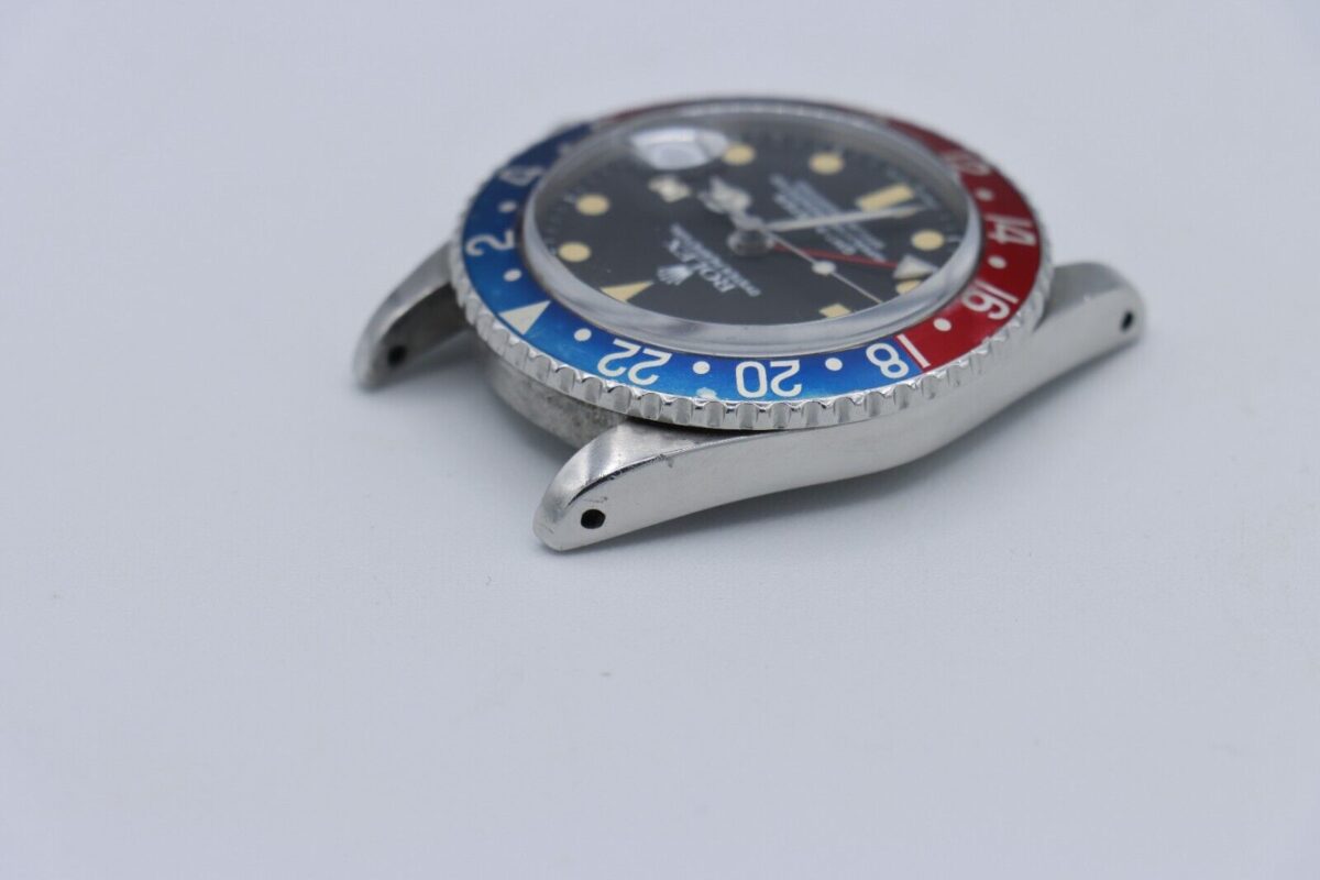 Vintage Rolex GMT-Master 1675 Pepsi Matte Black Dial Oyster Rivet Band Circa 1963