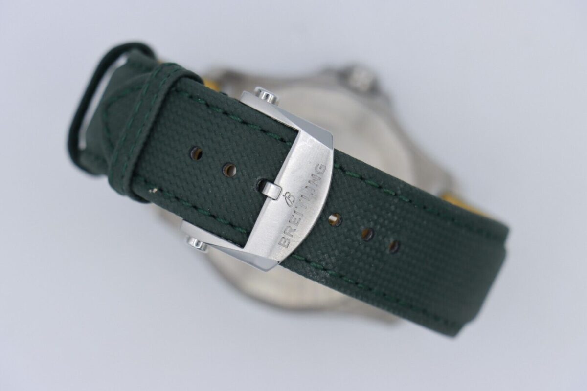 Breitling Avenger 42 A17328 Green Dial Leather Strap Box & Papers Year 2024 - Image 4