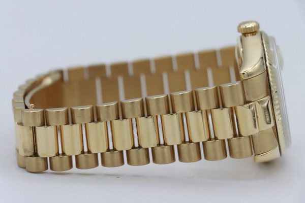 Rolex Day-Date 118238 White Roman Dial Presidential 18K Yellow Gold Circa 2006