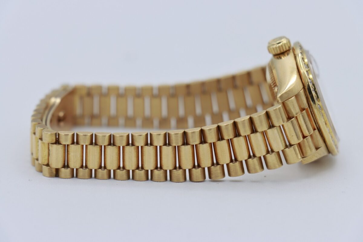 Rolex Datejust 69178 Silver Stick Dial President 18K Diamond Bezel Circa 1995 - Image 8