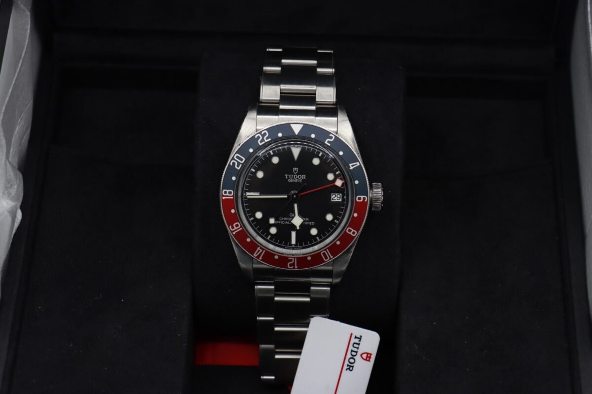 Tudor Black Bay GMT 79830RB Pepsi Red & Blue Bezel 41mm Box & Papers Year 2022 - Image 9