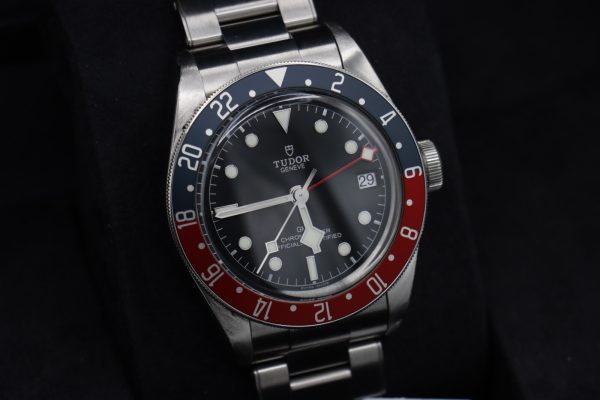 Tudor Black Bay GMT 79830RB Pepsi Red & Blue Bezel 41mm Box & Papers Year 2022 - Image 10
