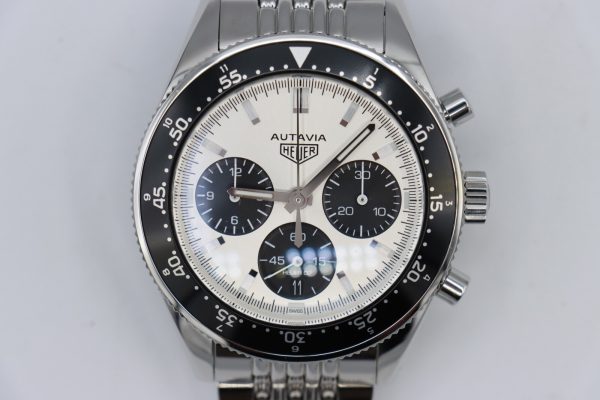 TAG Heuer Autavia Heritage CBE2111 Silver Dial Chronograph Limited Edition