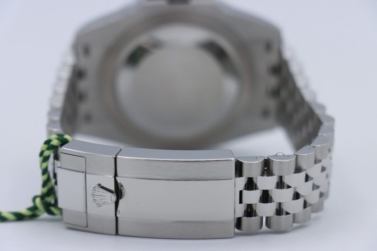 Rolex GMT-Master II 126710GRNR "Bruce Wayne"Jubilee Band UNWORN Year 2025 - Image 7