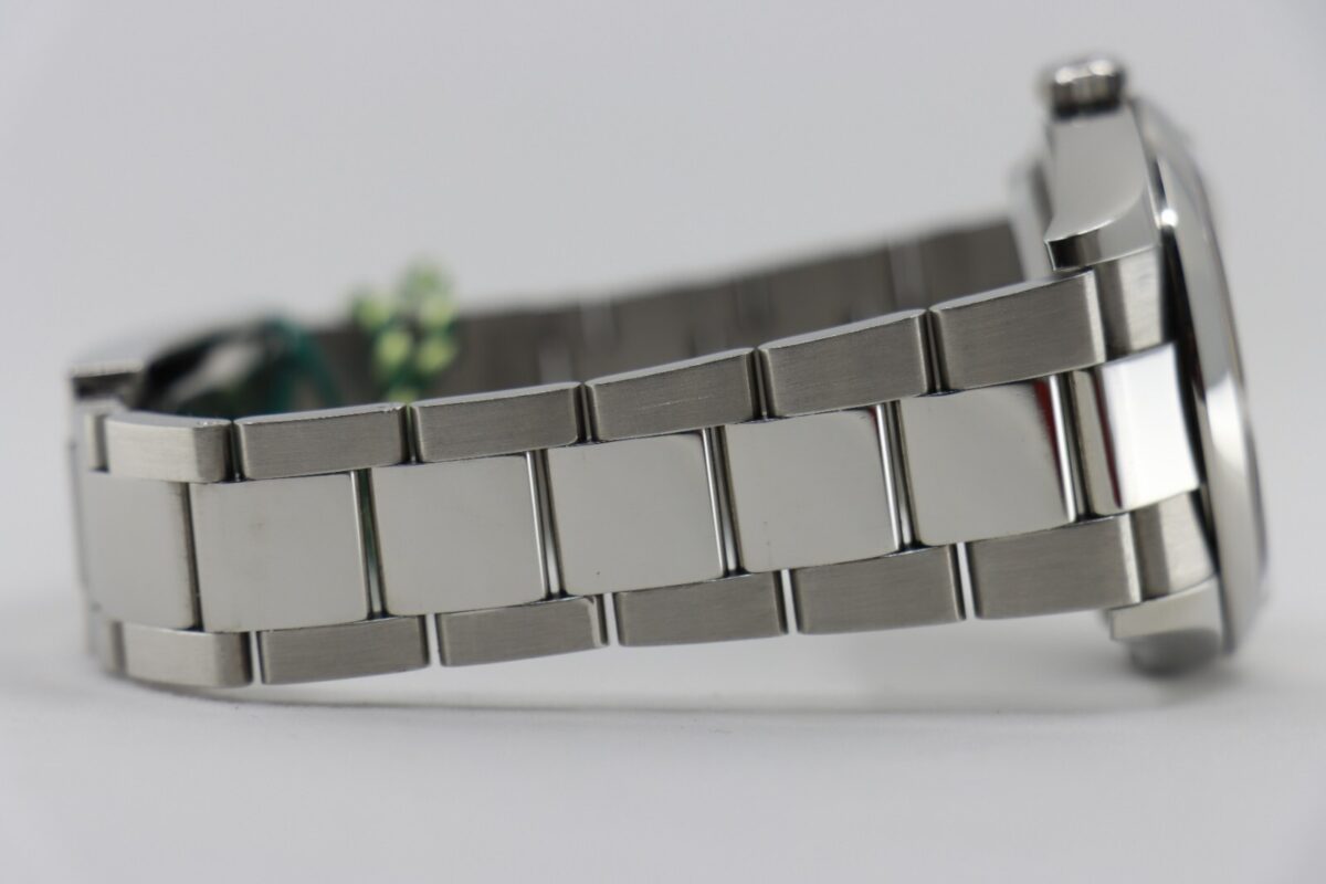 Rolex Datejust 36 126200 Silver Index Dial Oyster Band Smooth Bezel Box & Papers - Image 9