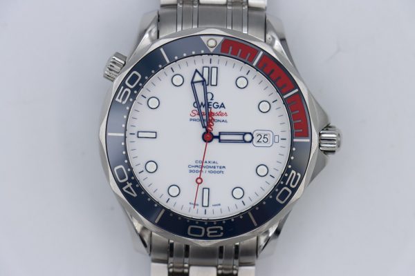 Omega Seamaster 300m 212.32.41.20.04.001 Commander's Watch James Bond Full Set