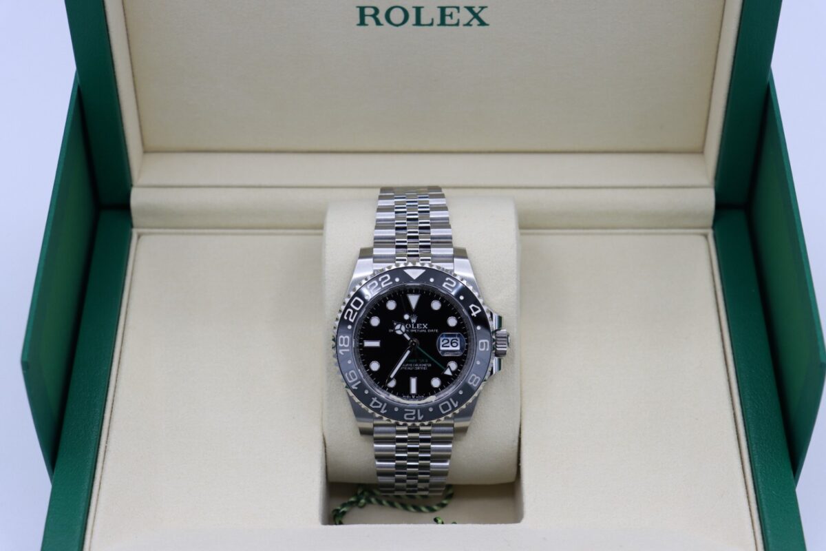 Rolex GMT-Master II 126710GRNR "Bruce Wayne"Jubilee Band UNWORN Year 2025 - Image 10
