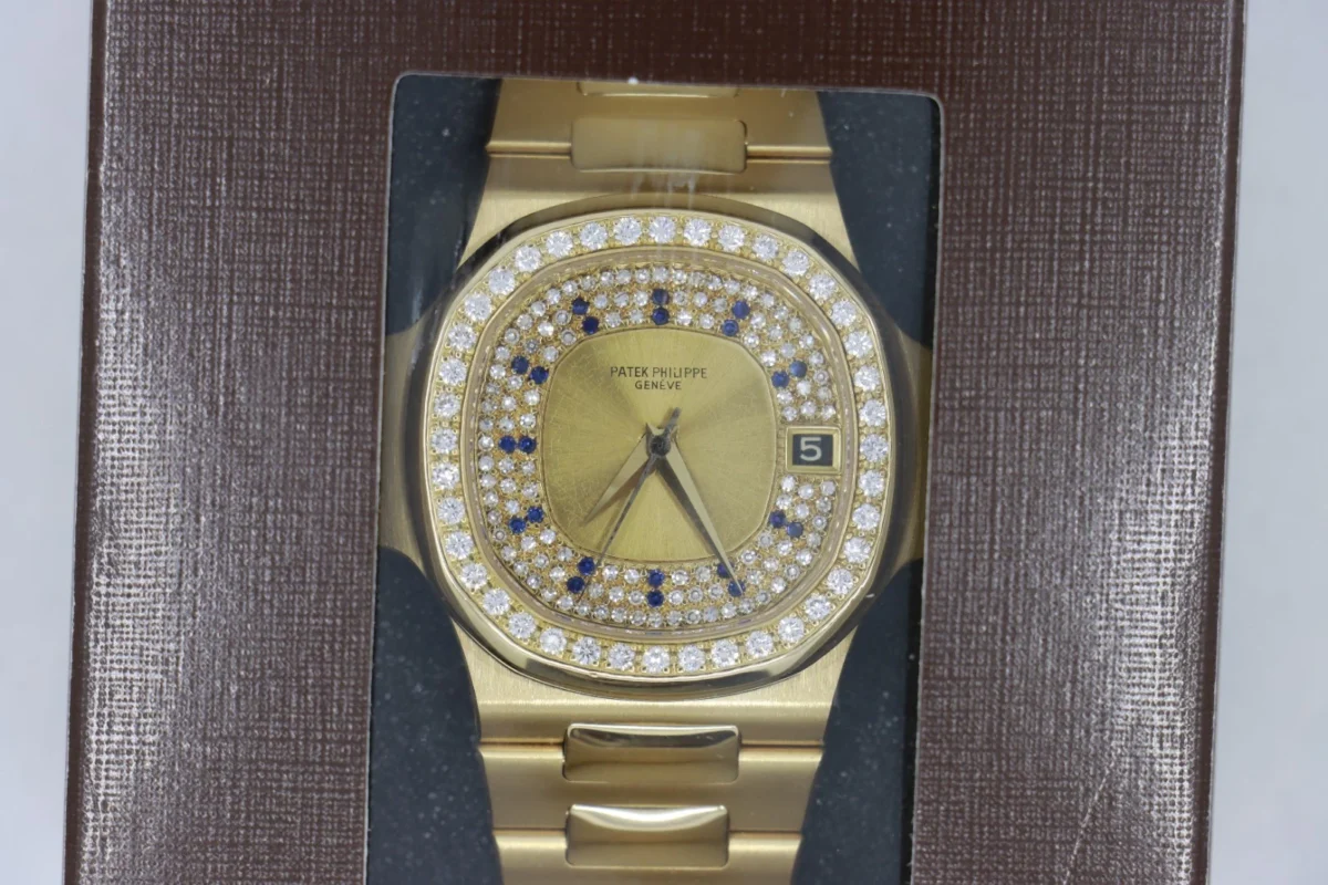 Patek Philippe Nautilus 3800/103 Pave Diamond & Sapphire Dial Circa 1984