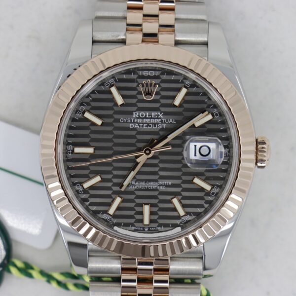 Rolex Datejust 41 126331 Black Motif Dial