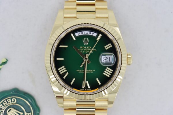 Rolex Day-Date 40 228238