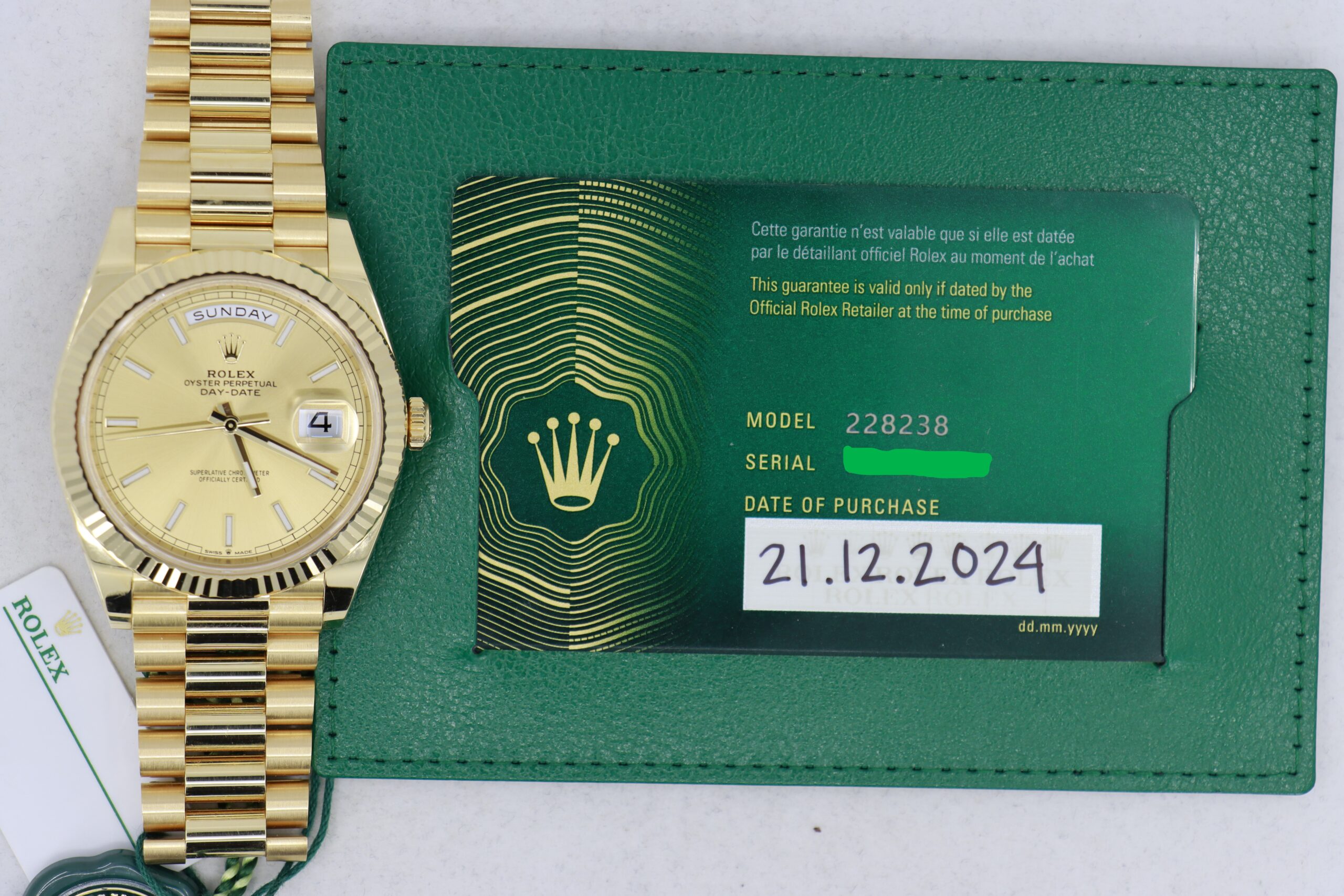 Rolex Day-Date 40 228238 Champagne