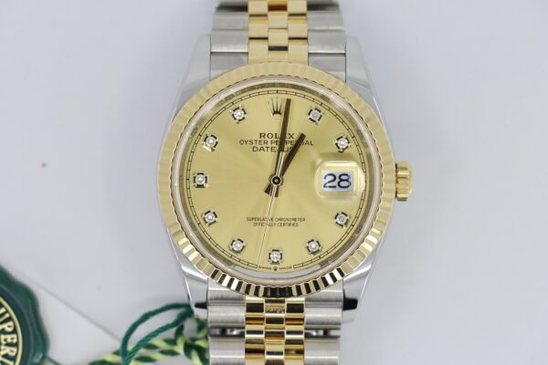 Rolex Datejust 36 126233 Champagne Diamond Dial