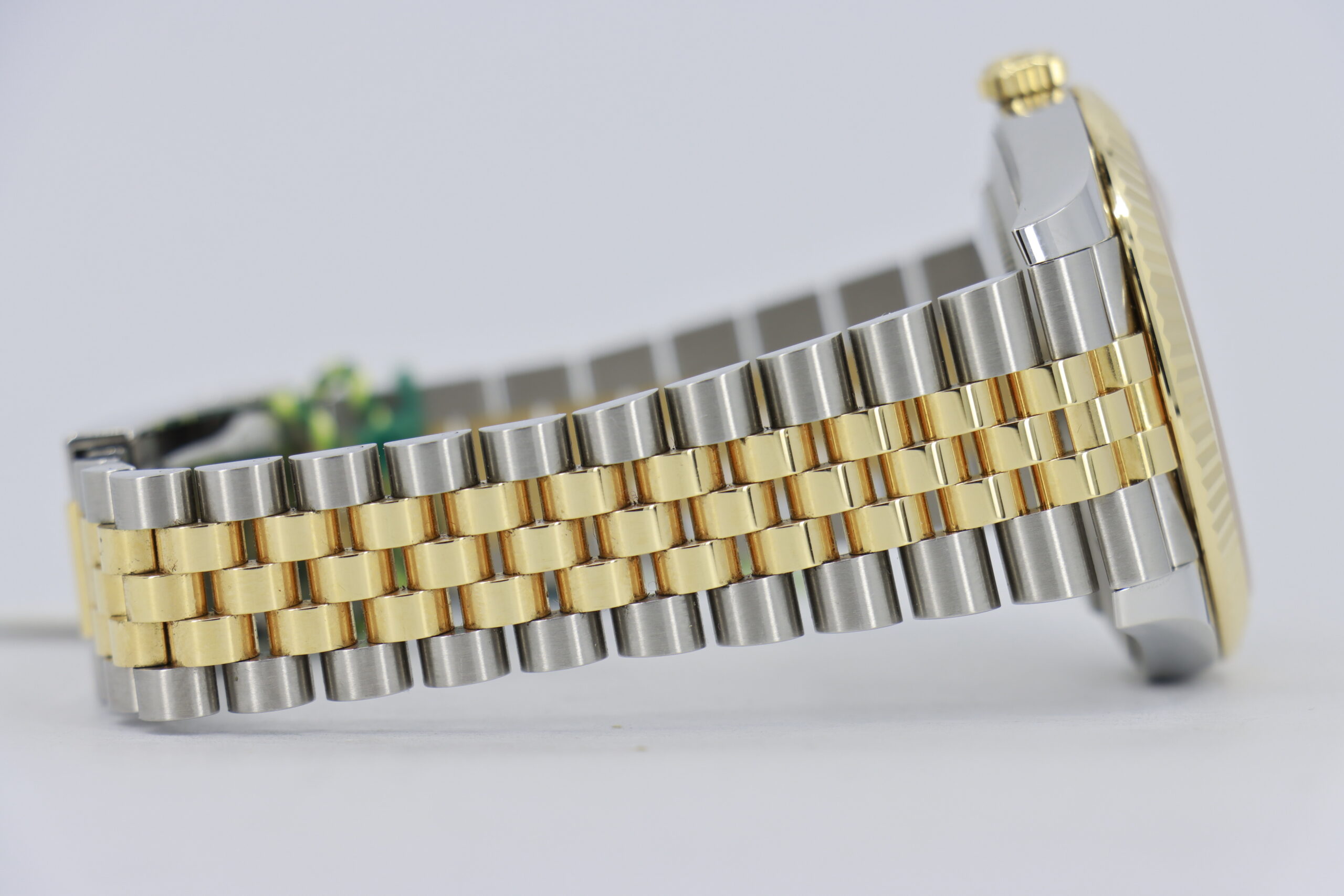 Rolex Datejust 41 126333 Champagne Index Dial Jubilee Band Box & Paper Year 2024 - Image 8